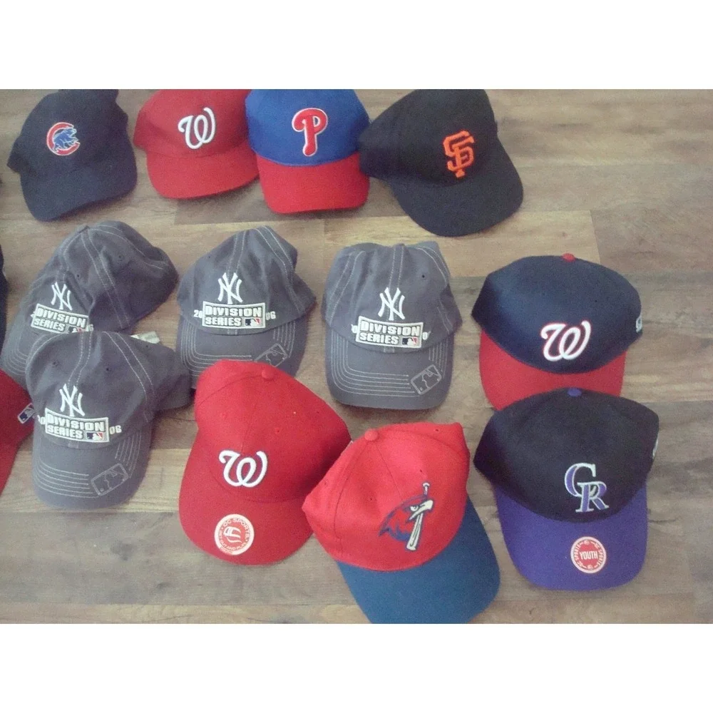 15 HATS MLB YANKEES RARE SPORTS STRAPBACK 90S WHOLESALE LOT HATS VINTAGE HAT CAP